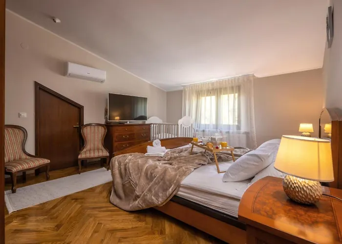 Adriatic, Enio With Swimming Pool, Panoramic Sew View, Free Parking Ičići